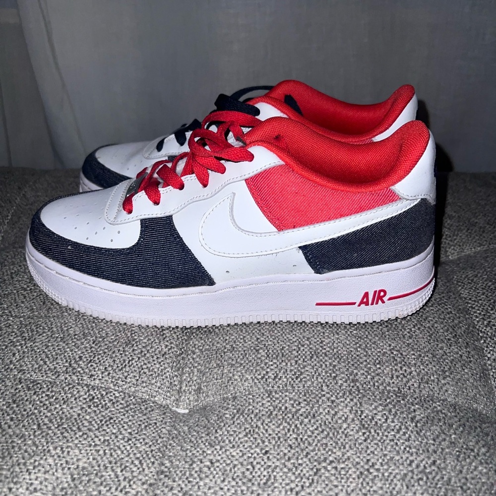 Nike Kids' White, Red, and Black Sneakers